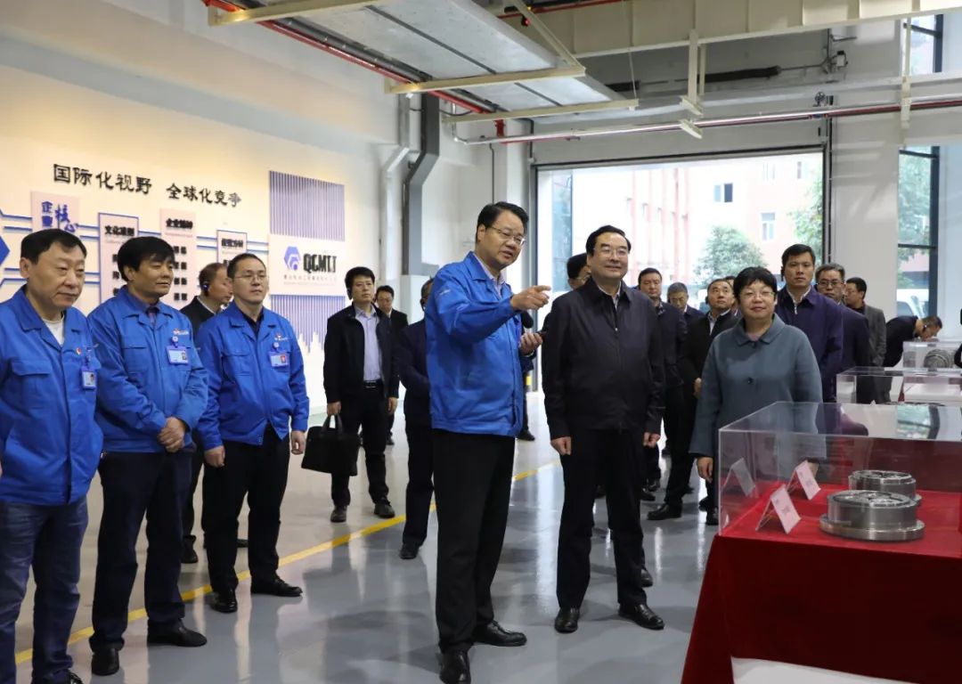 省發(fā)改委主任張曉光一行蒞臨秦川集團(tuán)調(diào)研