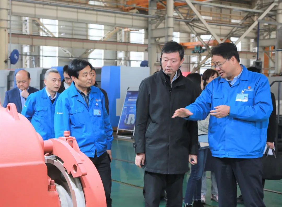 省國(guó)資委副主任楊愛(ài)民調(diào)研秦川集團(tuán)