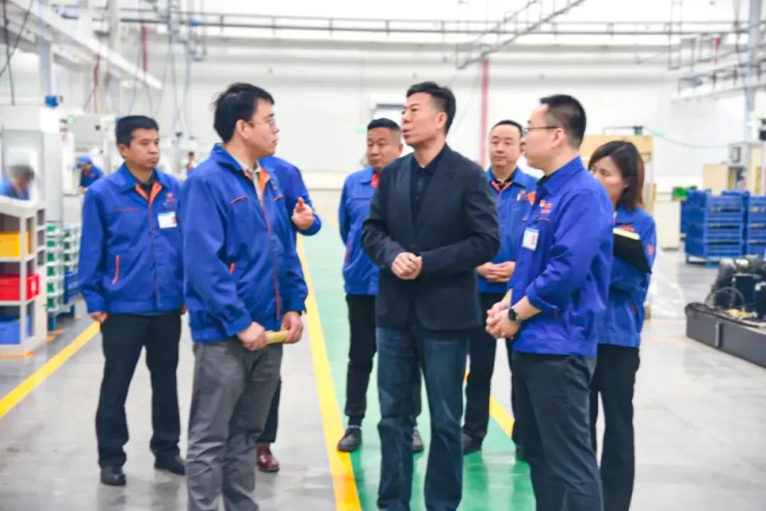 嚴(yán)鑒鉑董事長(zhǎng)調(diào)研沃克齒輪公司
